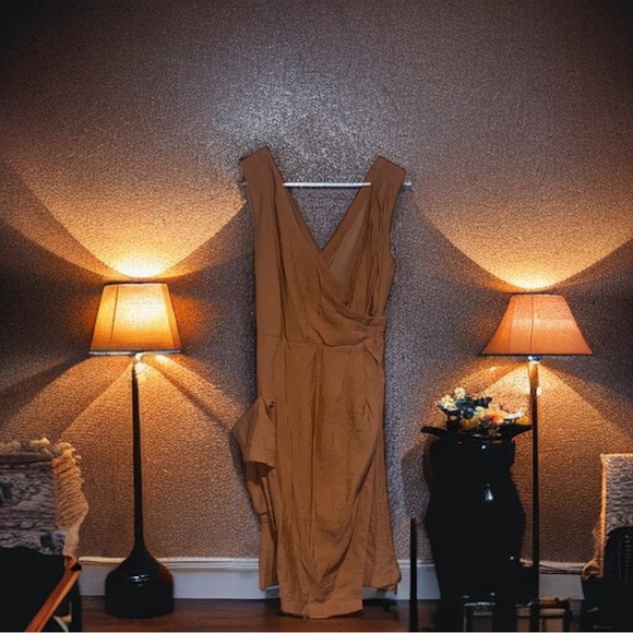 W118 Walter Baker Wrap Dress Medium Pocket Dress - Picture 2 of 5